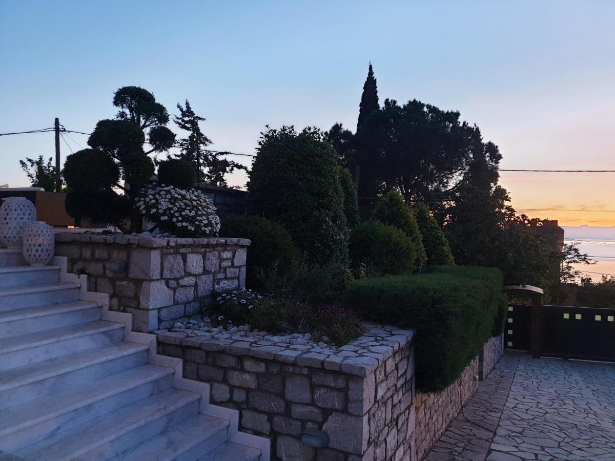 Elaianthos Villa Kalamata Exterior photo